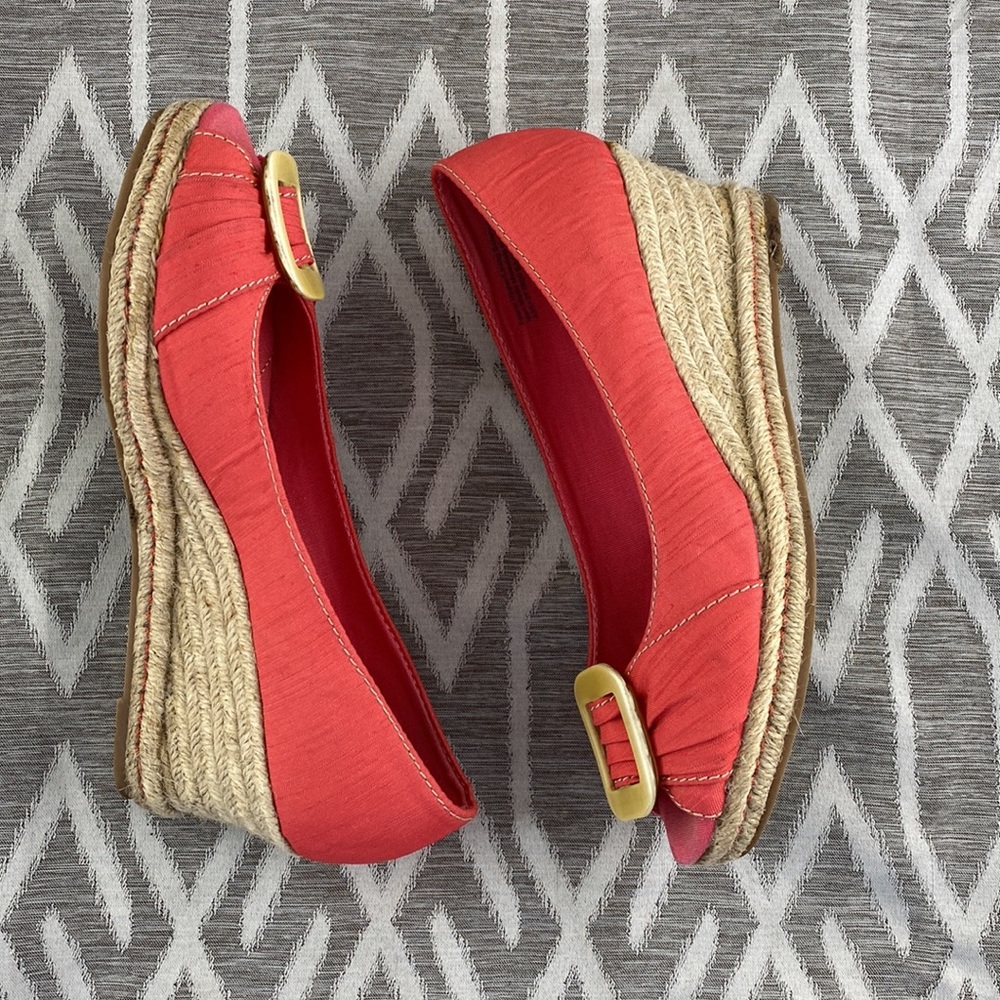 Naturalizer Bashful Coral Linen Peep Toe Platform Espadrille Wedge Size: 7